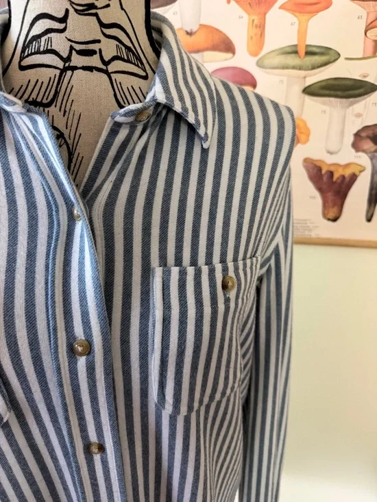 Faherty Blue and White Vertical Stripe Button-Down Top - Picture 3 of 4